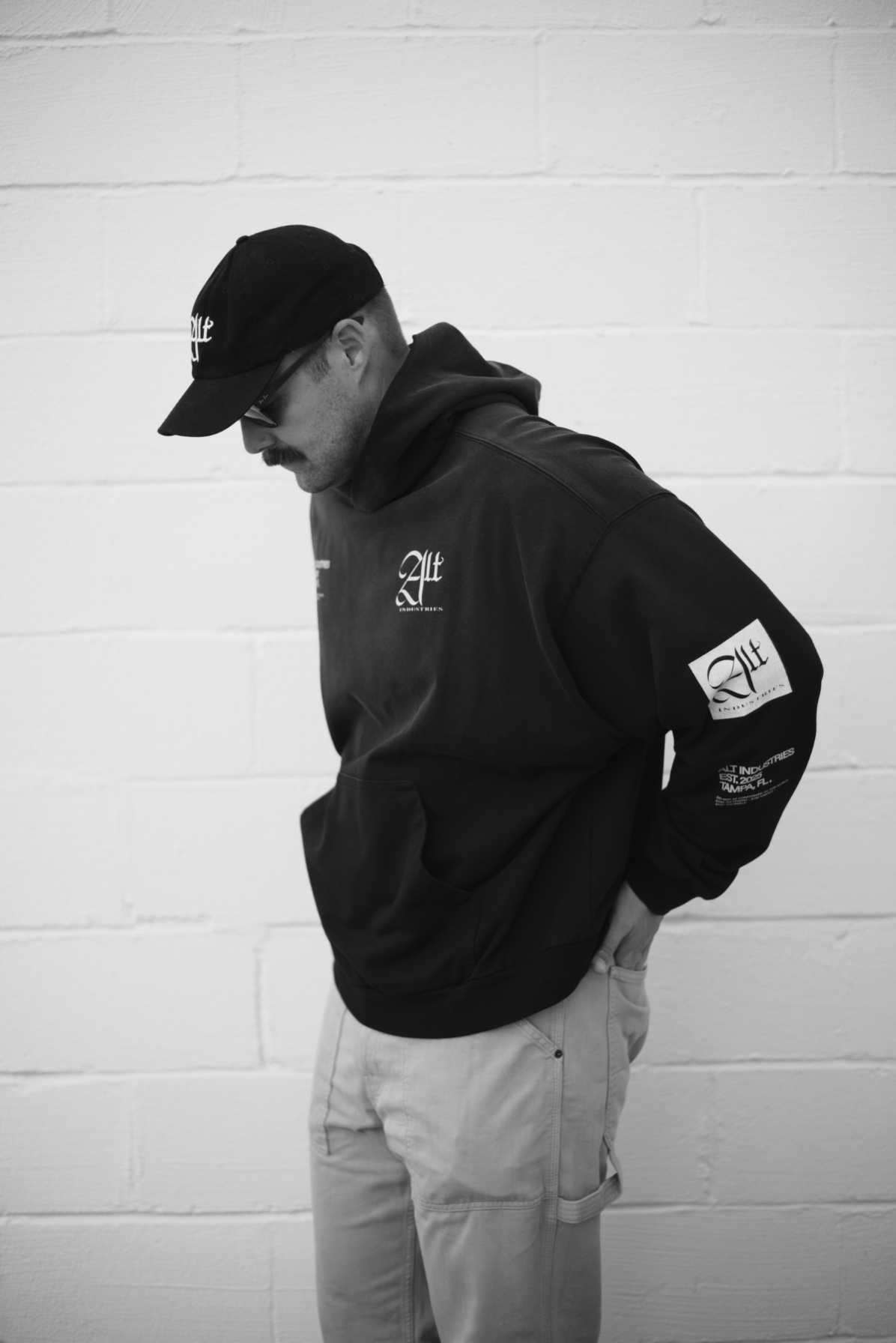 CORE LOGO "PREMIUM" HOODIE