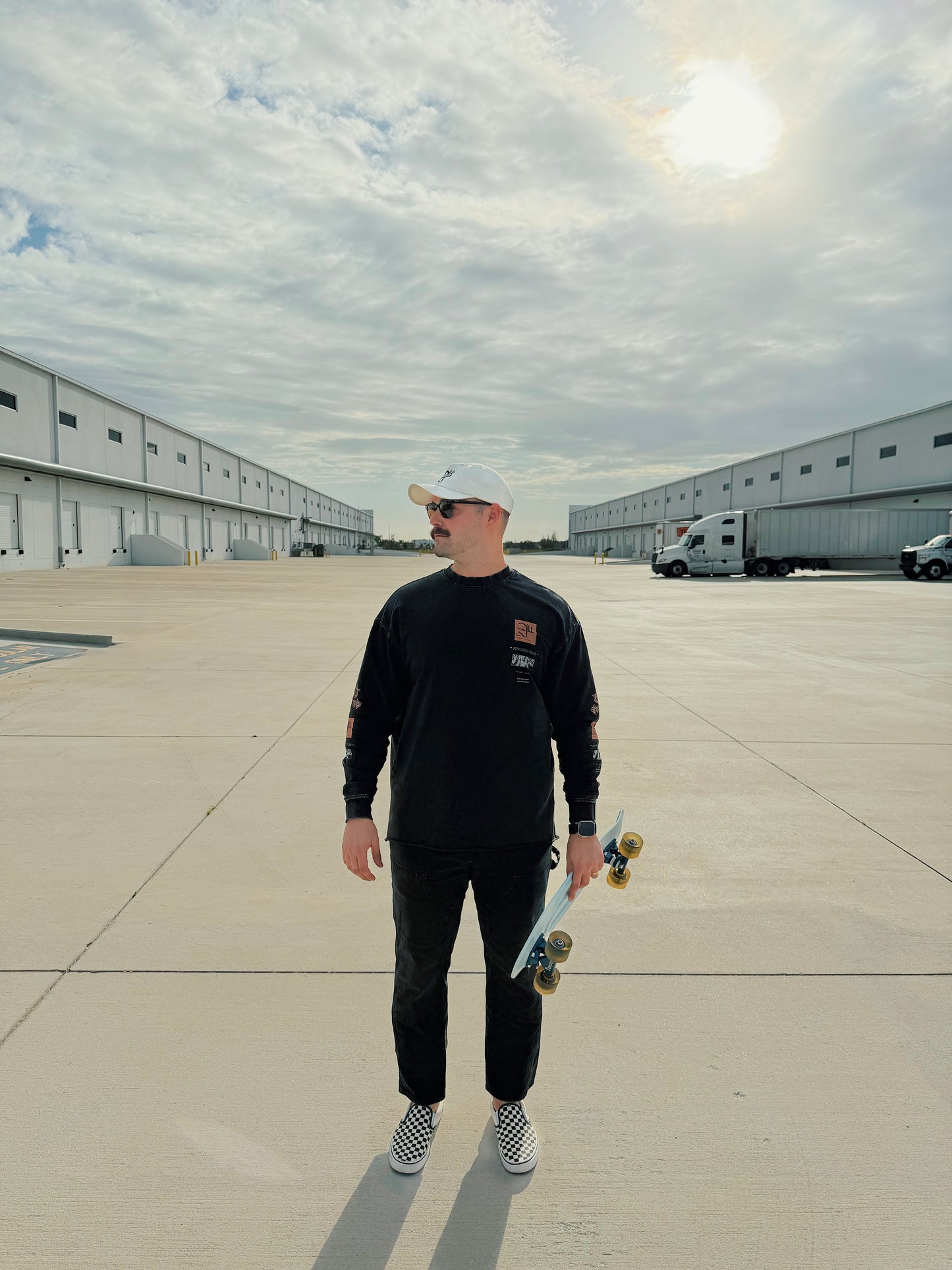 ATHLETIC CLUB "PREMIUM" LONG SLEEVE TEE