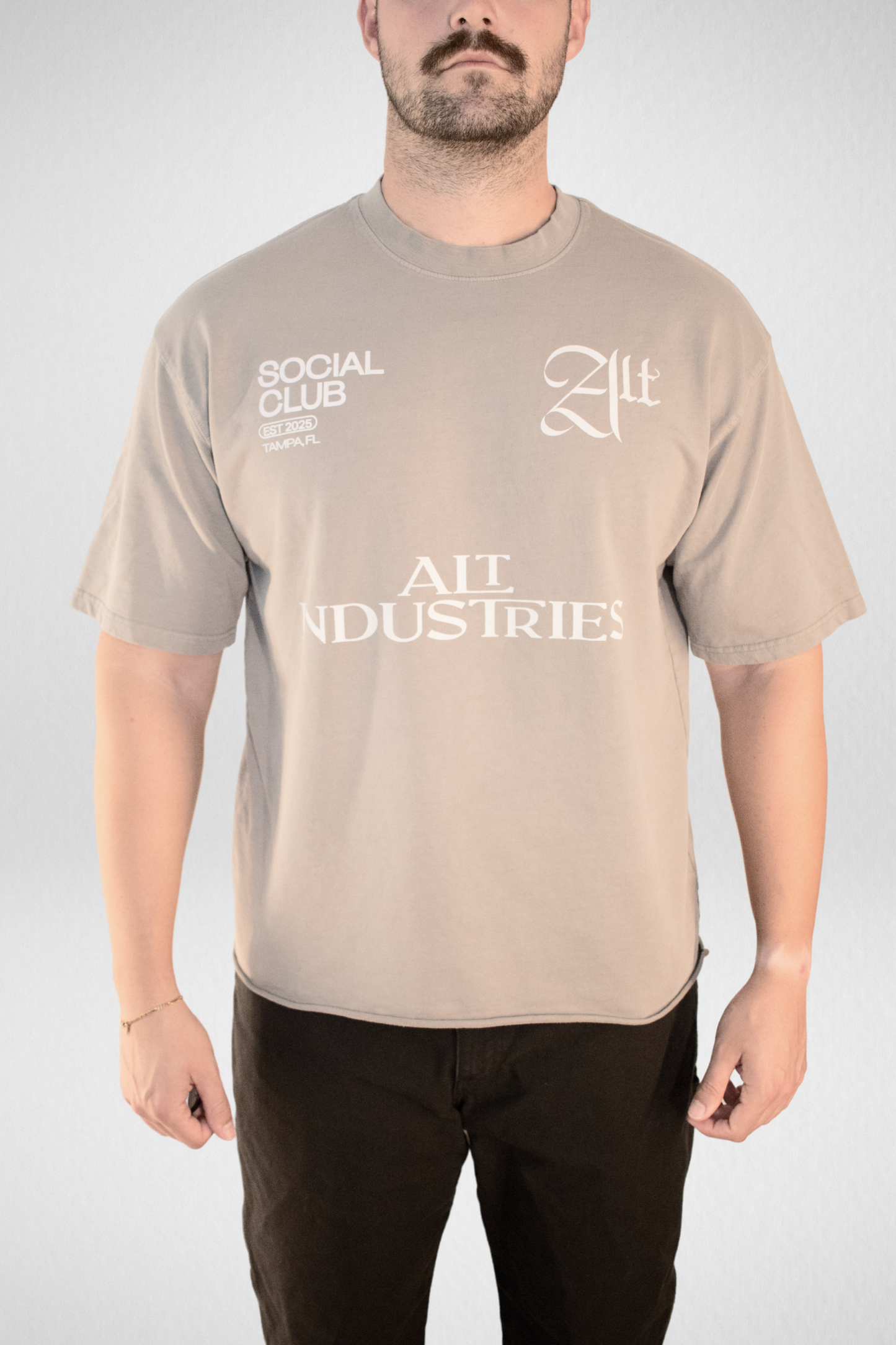 CLEAN LINES "PREMIUM" TEE